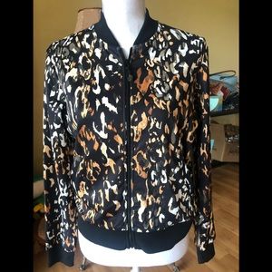 PRIM SPORT Ombré cheetah bomber similar to Alo beyond yoga Lululemon